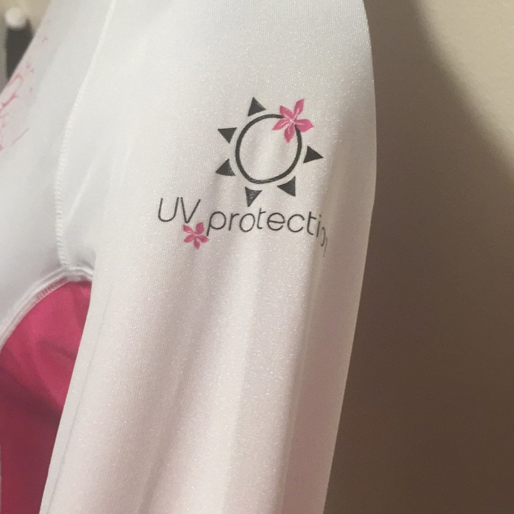 ‼️SALE🤞BODY GLOVE NWT RASH GUARD‼️ - Picture 7 of 8